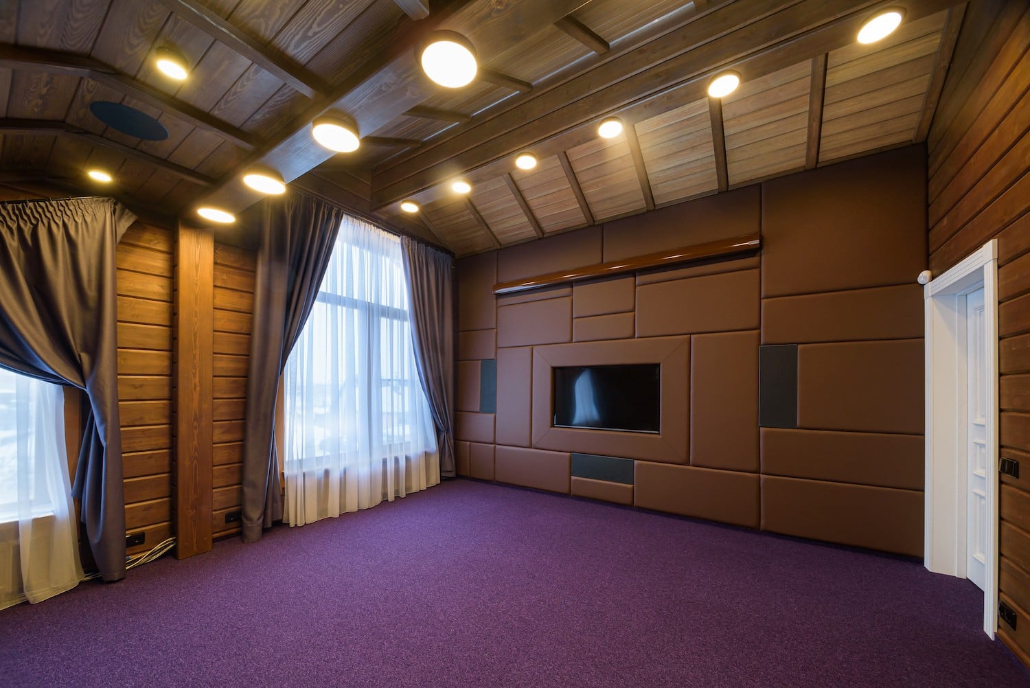 Автор дизайнер АНДРЕЙ КРУТИХИН