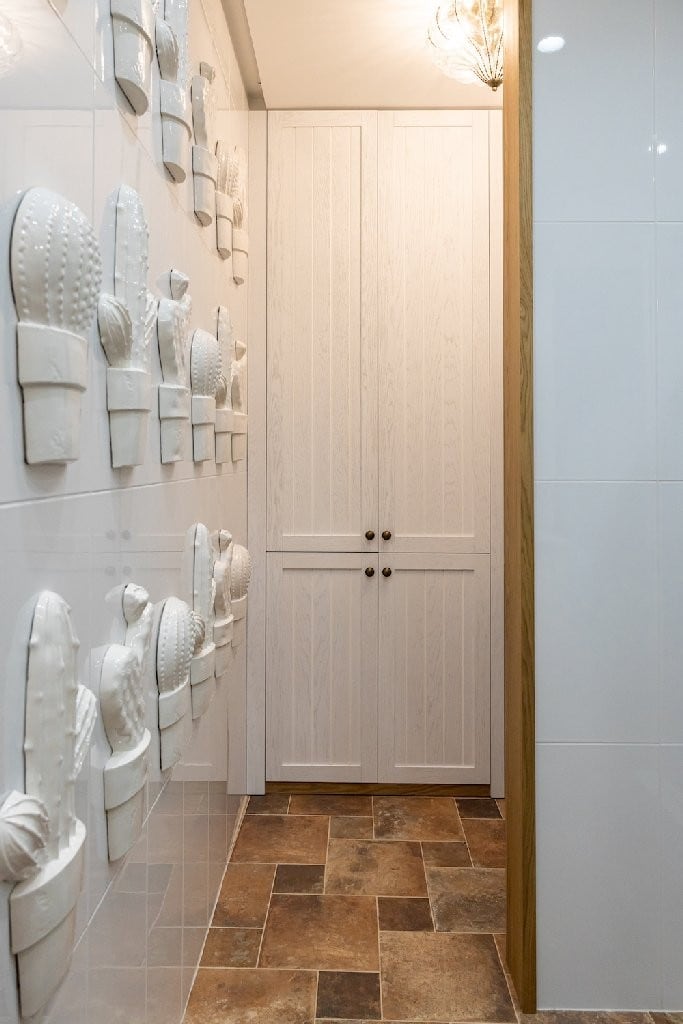 Автор дизайнер АНДРЕЙ КРУТИХИН