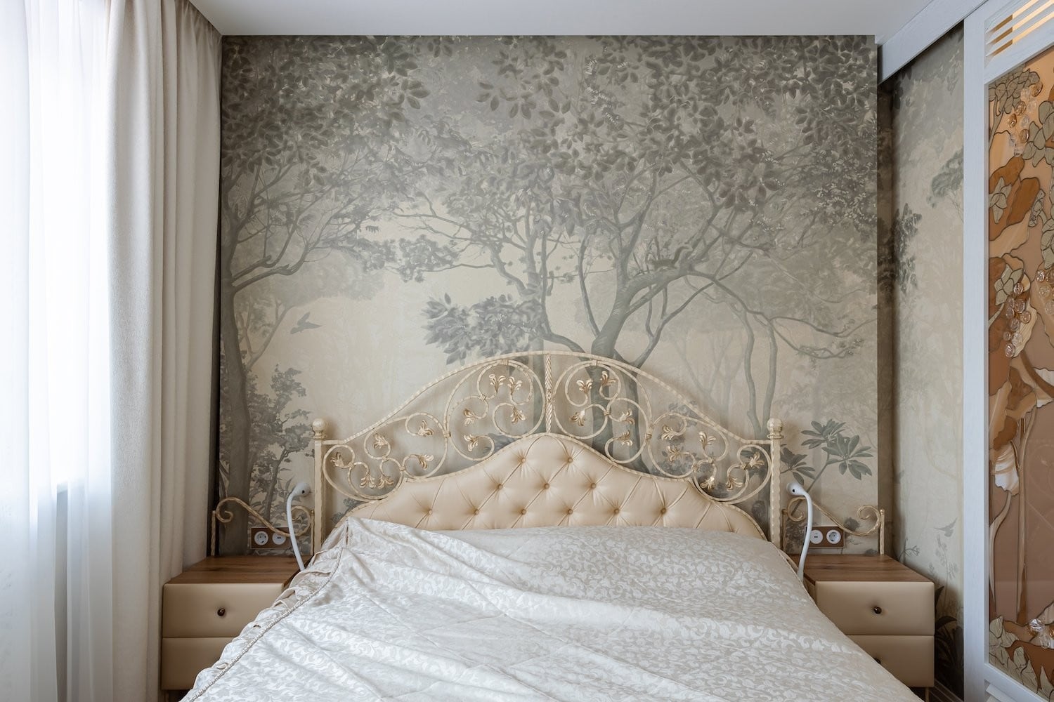 Автор дизайнер АНДРЕЙ КРУТИХИН