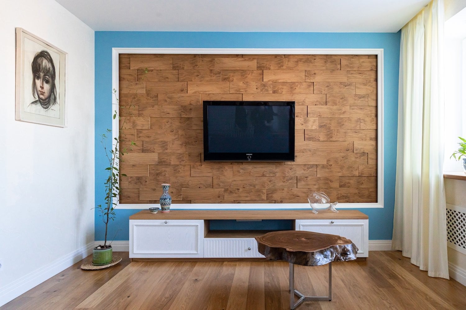 Автор дизайнер АНДРЕЙ КРУТИХИН