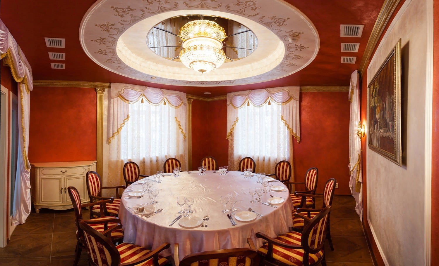 Автор дизайнер ДМИТРИЙ НИКИТИН