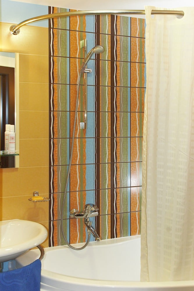 Автор дизайнер ЕКАТЕРИНА КОМАЛДЫНОВА