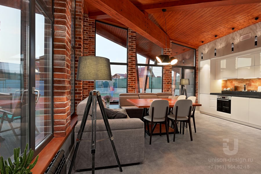 Автор компания UNISON