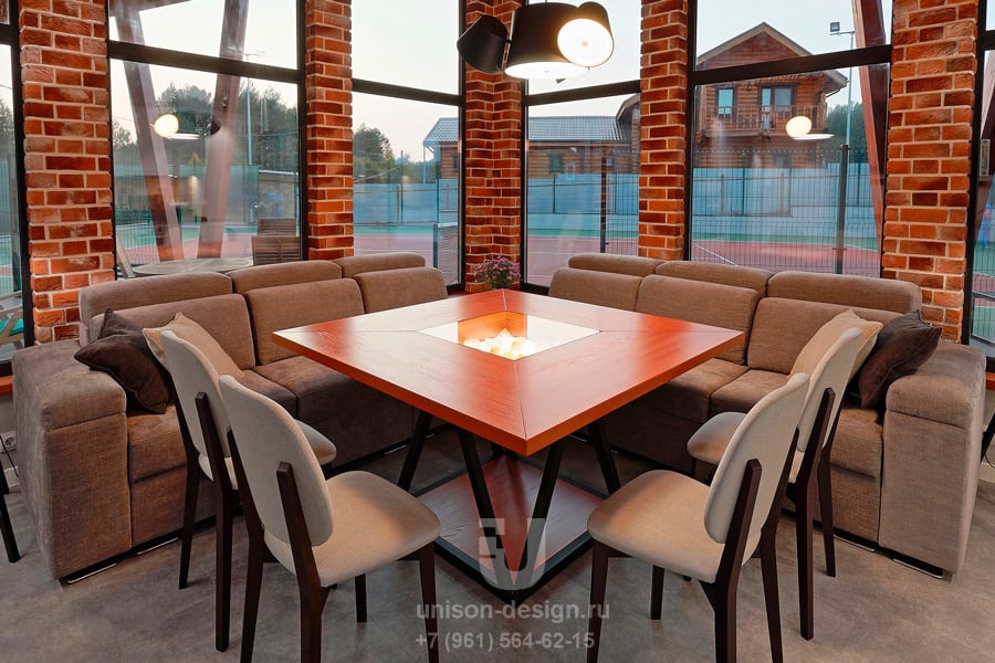 Автор компания UNISON