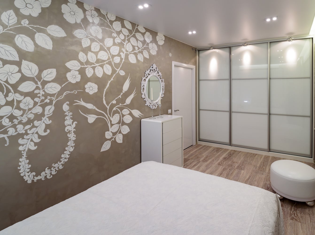 Автор дизайн-студия design_s_izyum, дизайнер КСЕНИЯ ОГОРОДНИКОВА