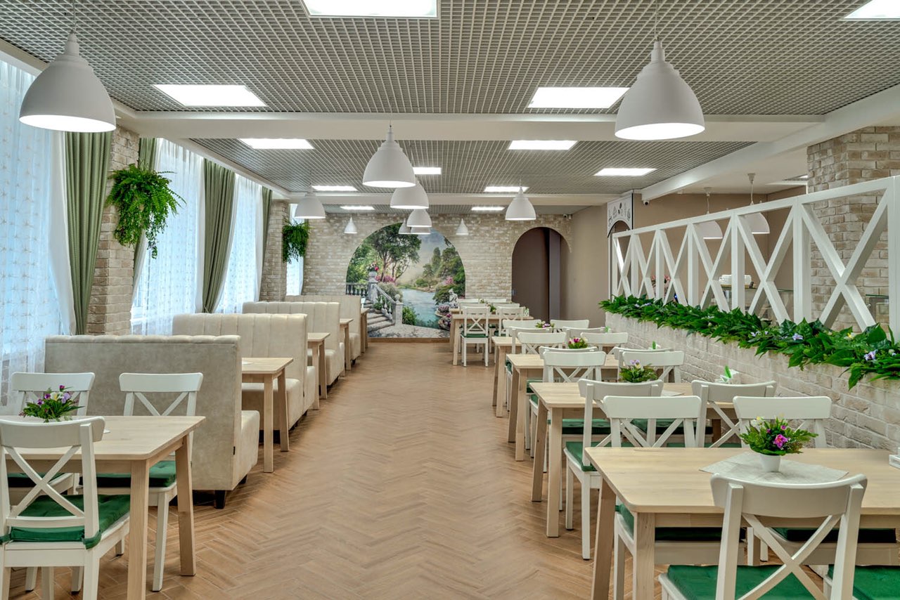 Автор дизайнер ЛАРИСА БОВЫКИНА