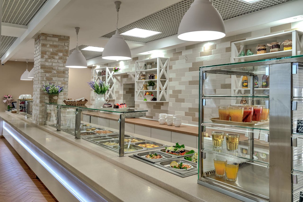 Автор дизайнер ЛАРИСА БОВЫКИНА