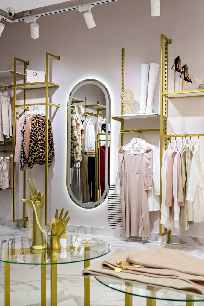 Автор дизайнер ЛАРИСА БОВЫКИНА