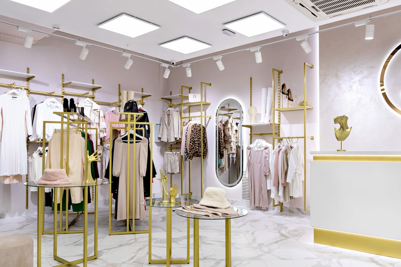 Автор дизайнер ЛАРИСА БОВЫКИНА