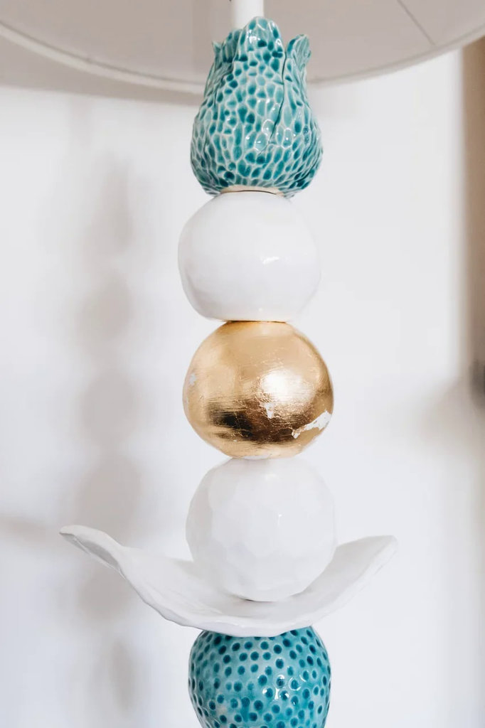 Автор дизайнер НАДЕЖДА ЖОЛОБОВА