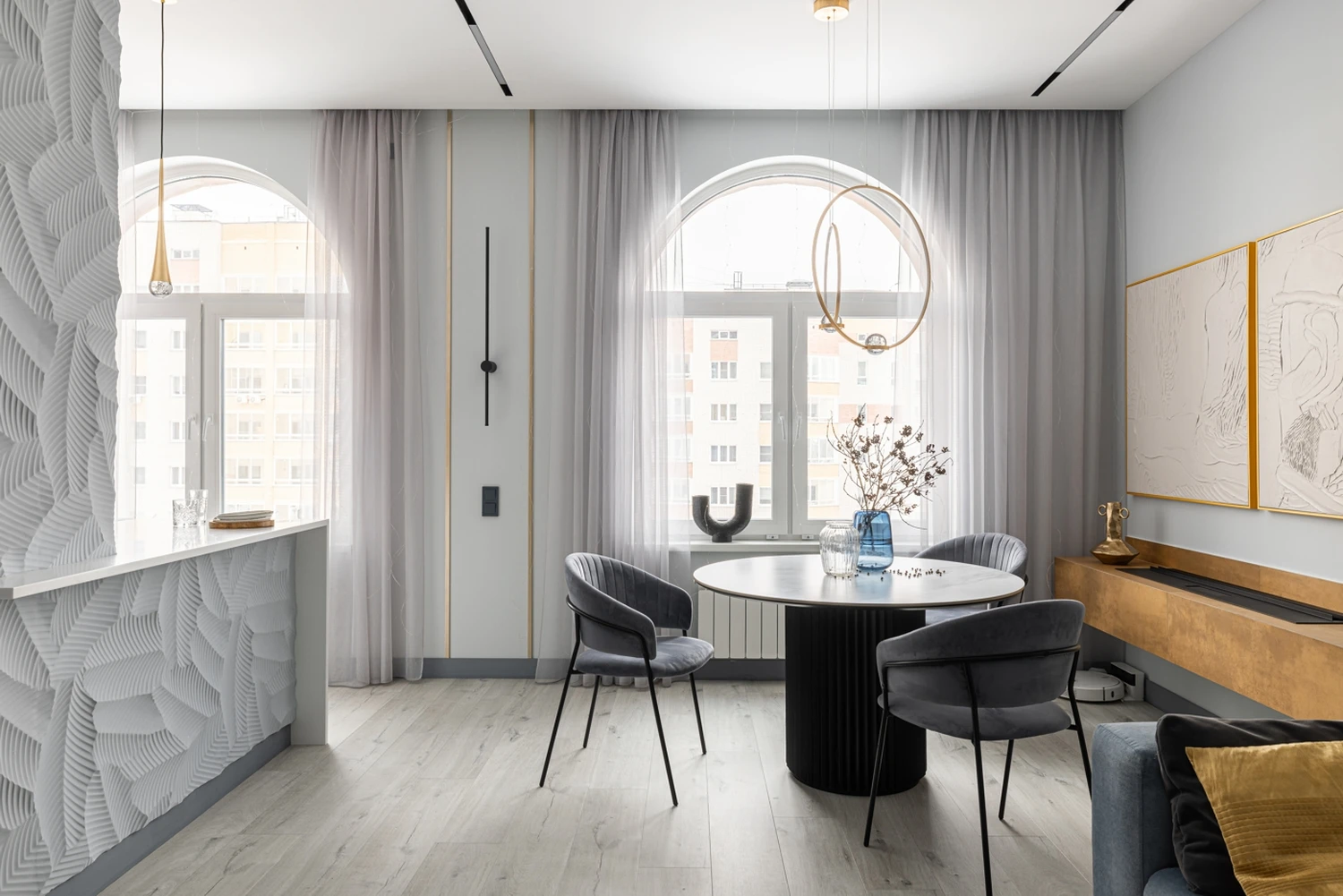 Автор студия дизайна НАТАЛЬИ УШАКОВОЙ