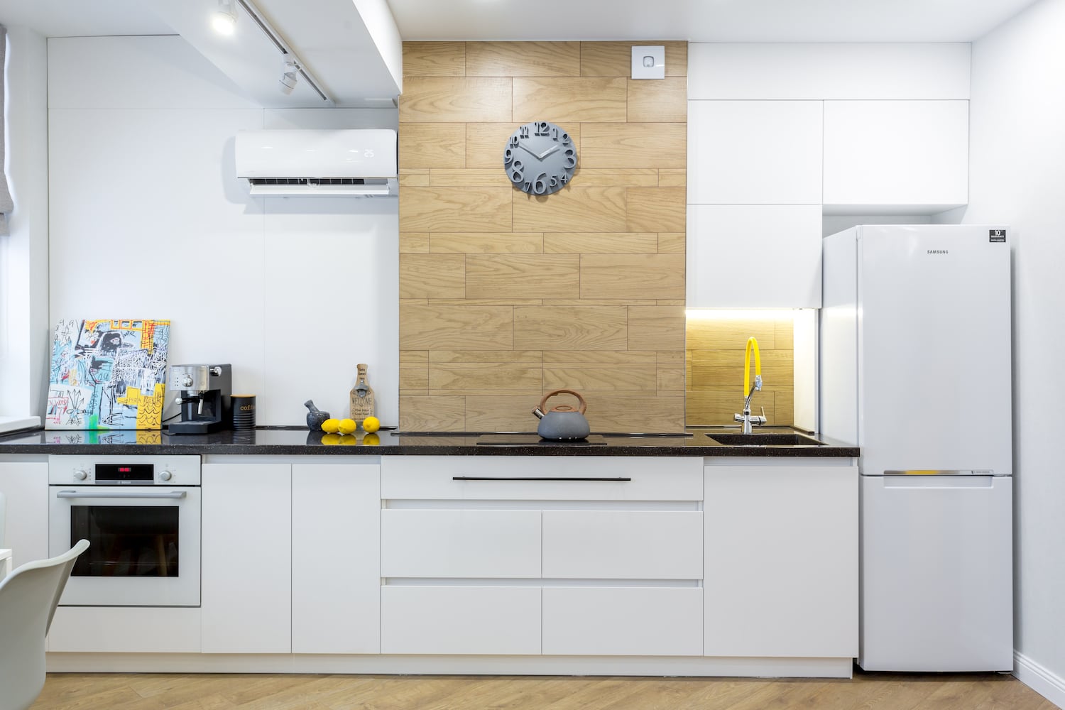 Автор дизайнер ЯНА ДУНАЕВСКАЯ