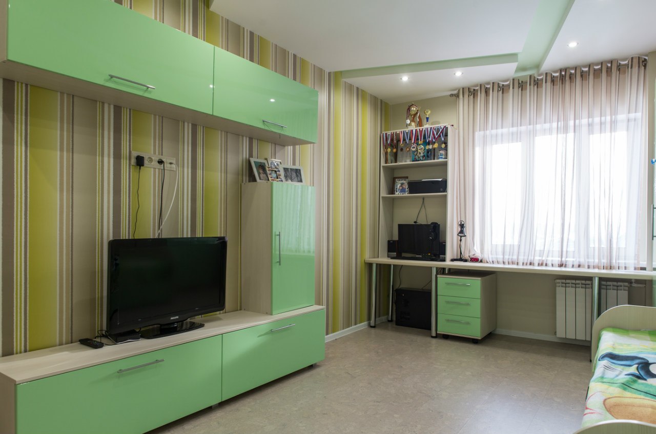 Автор дизайнер ЮЛИЯ СКУРИХИНА