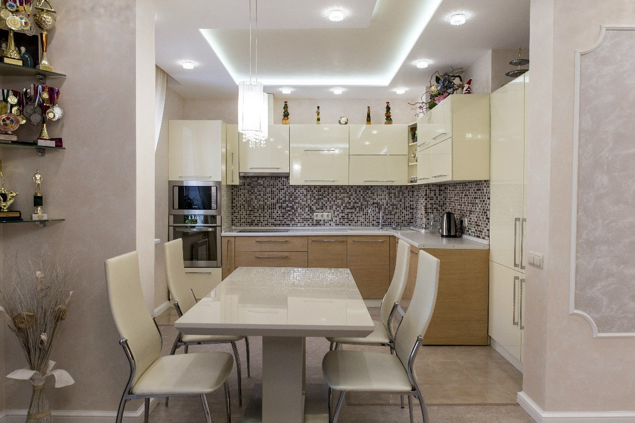 Автор дизайнер ЮЛИЯ СКУРИХИНА