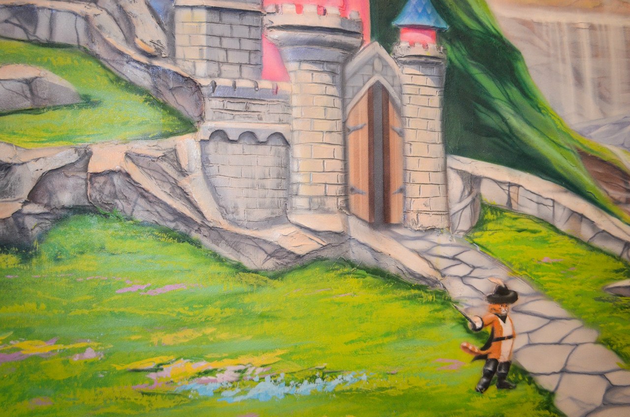 Автор художник-декоратор АЛЕКСЕЙ МАМАЕВ