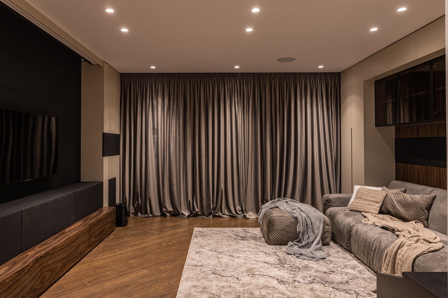 Автор дизайнер ДМИТРИЙ ИГУМНОВ