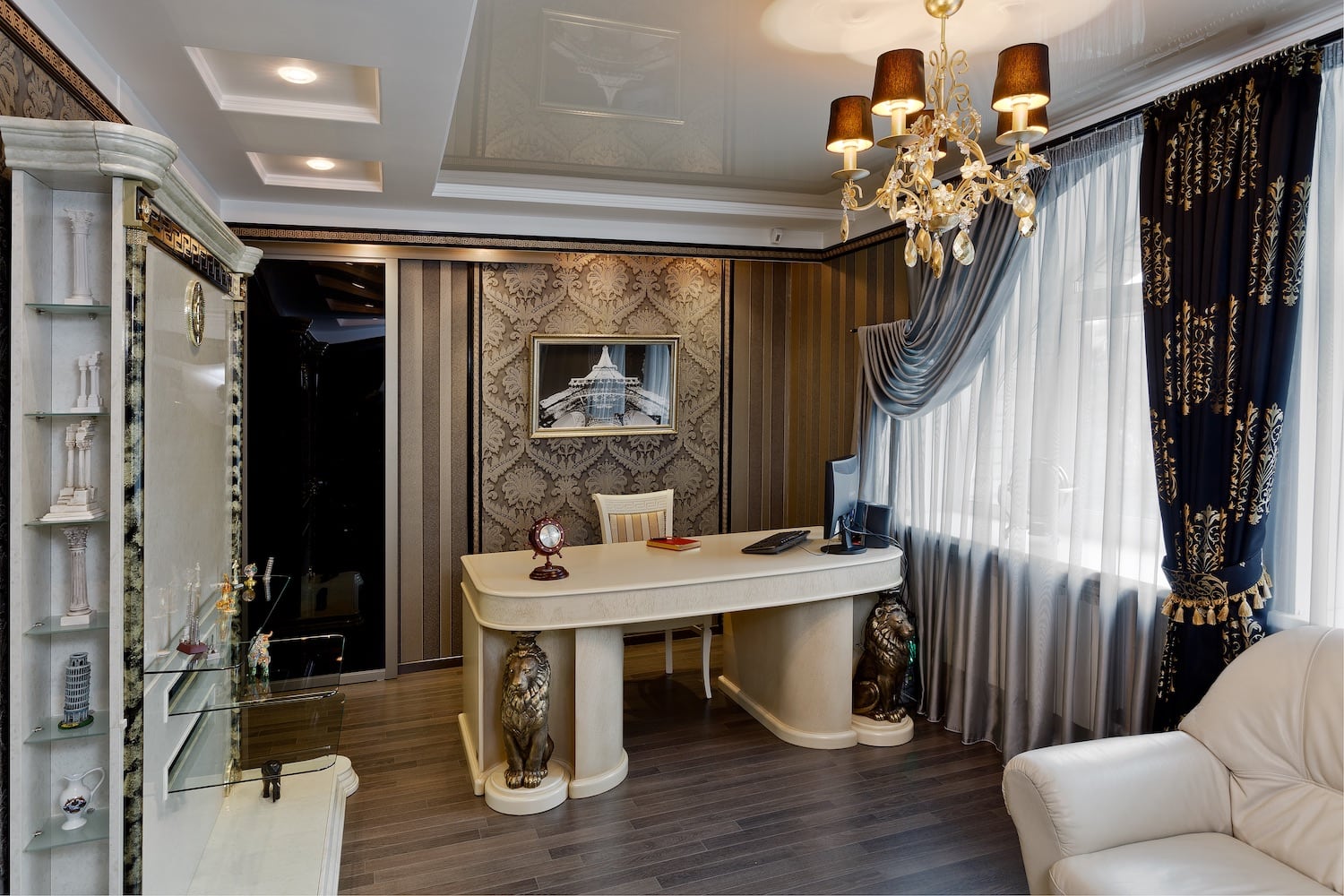 Автор дизайн-студия ИНТЕРЬЕР-WEST, руководитель Андрей Андреевский