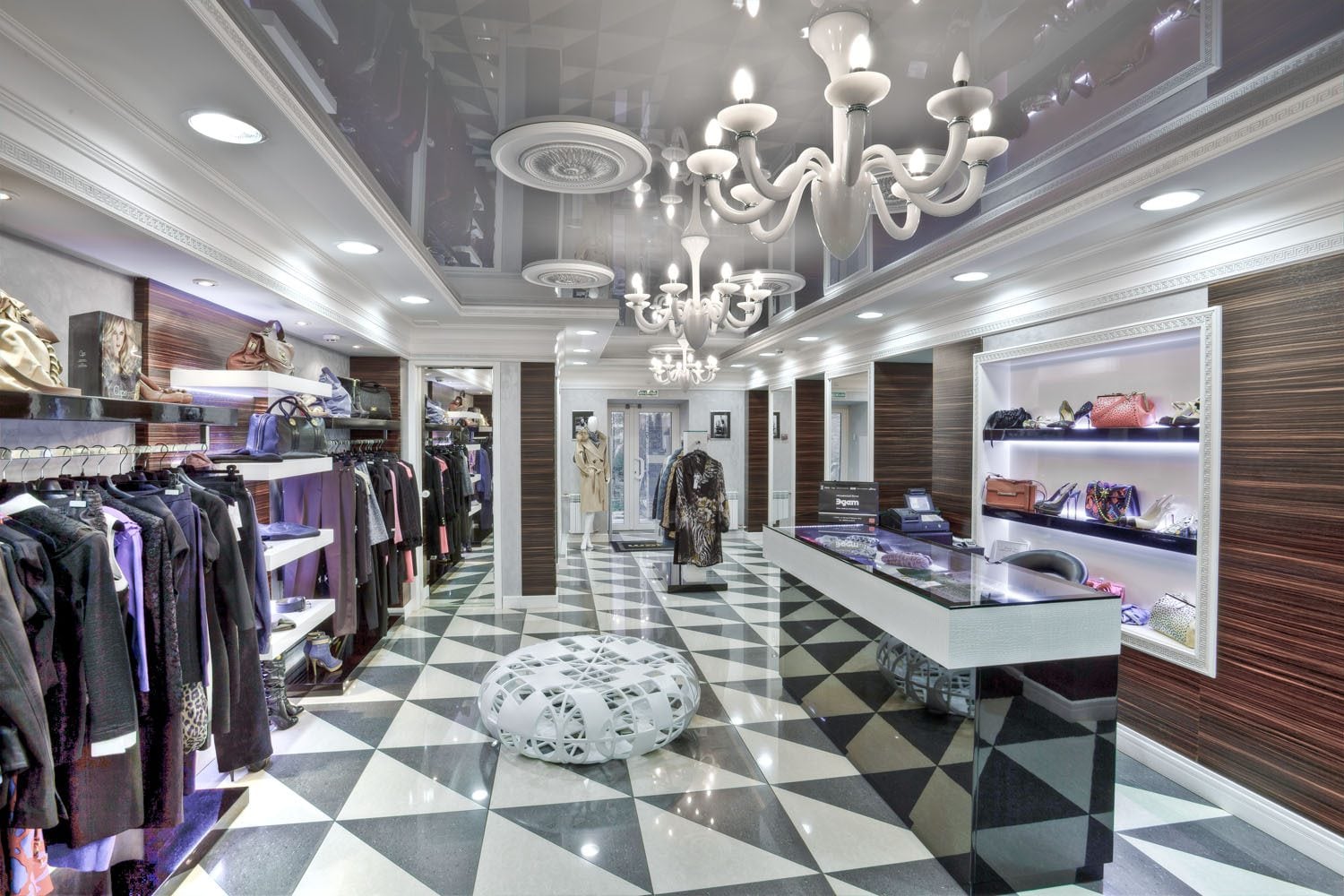 Автор дизайн-студия ИНТЕРЬЕР-WEST, руководитель Андрей Андреевский