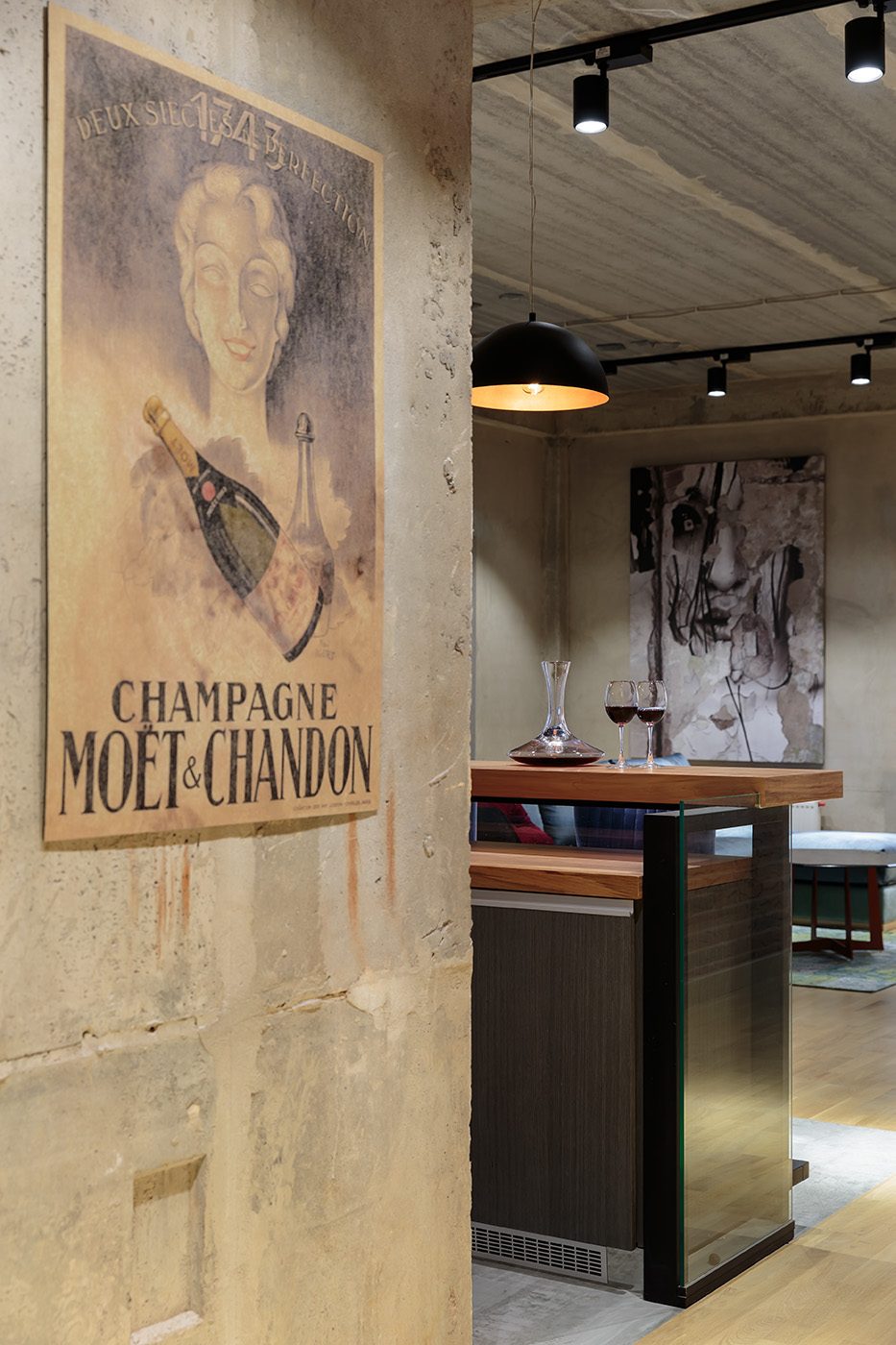 Автор дизайн-студия ИНТЕРЬЕР-WEST, руководитель Андрей Андреевский