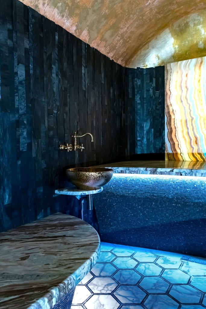 Автор дизайн-студия ИНТЕРЬЕР-WEST, руководитель Андрей Андреевский