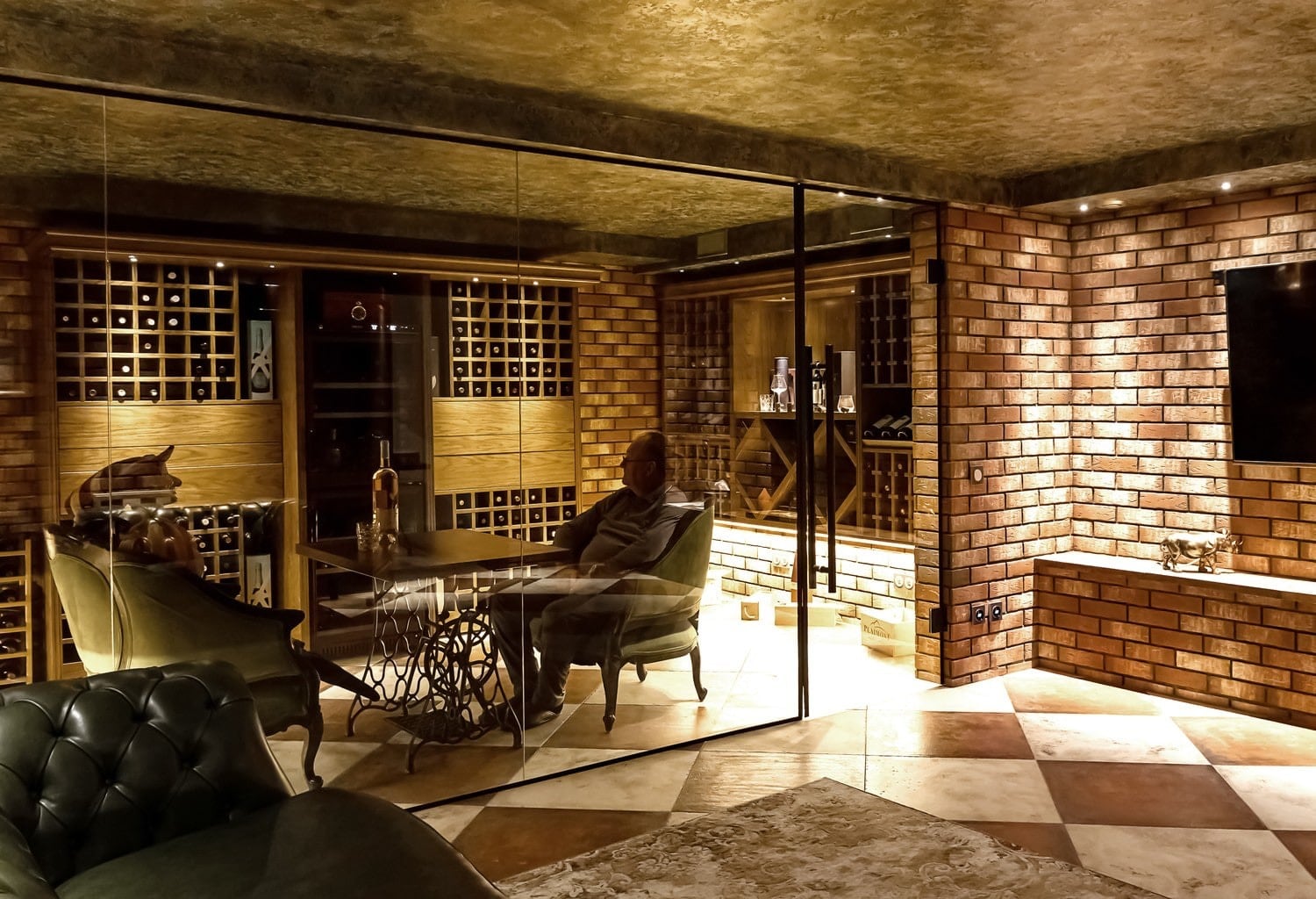 Автор дизайн-студия ИНТЕРЬЕР-WEST, руководитель Андрей Андреевский