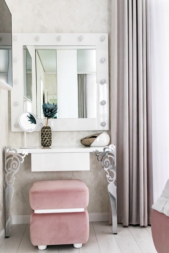 Автор дизайн-студия ИНТЕРЬЕР-WEST, руководитель Андрей Андреевский