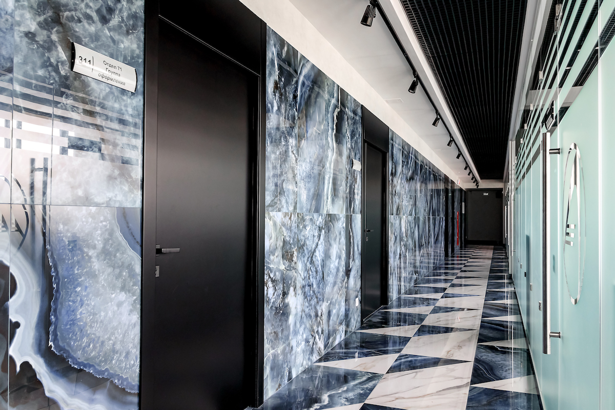 Автор дизайн-студия ИНТЕРЬЕР-WEST, руководитель Андрей Андреевский