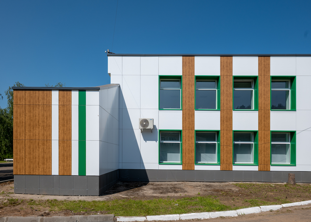 Автор дизайн-студия ИНТЕРЬЕР-WEST, руководитель Андрей Андреевский