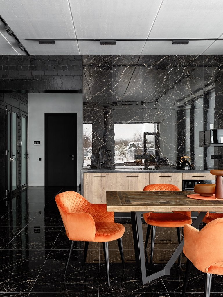 Автор дизайн-студия ИНТЕРЬЕР-WEST, руководитель Андрей Андреевский