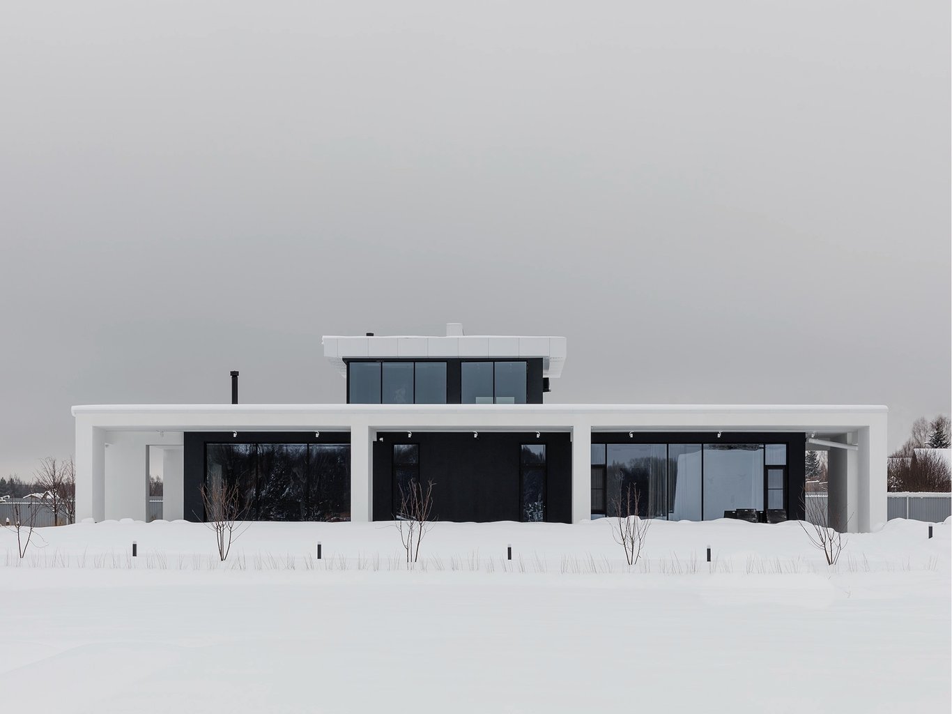 Автор дизайн-студия ИНТЕРЬЕР-WEST, руководитель Андрей Андреевский