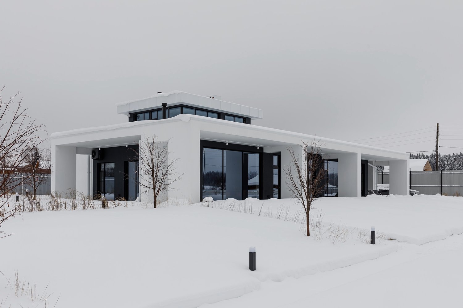 Автор дизайн-студия ИНТЕРЬЕР-WEST, руководитель Андрей Андреевский