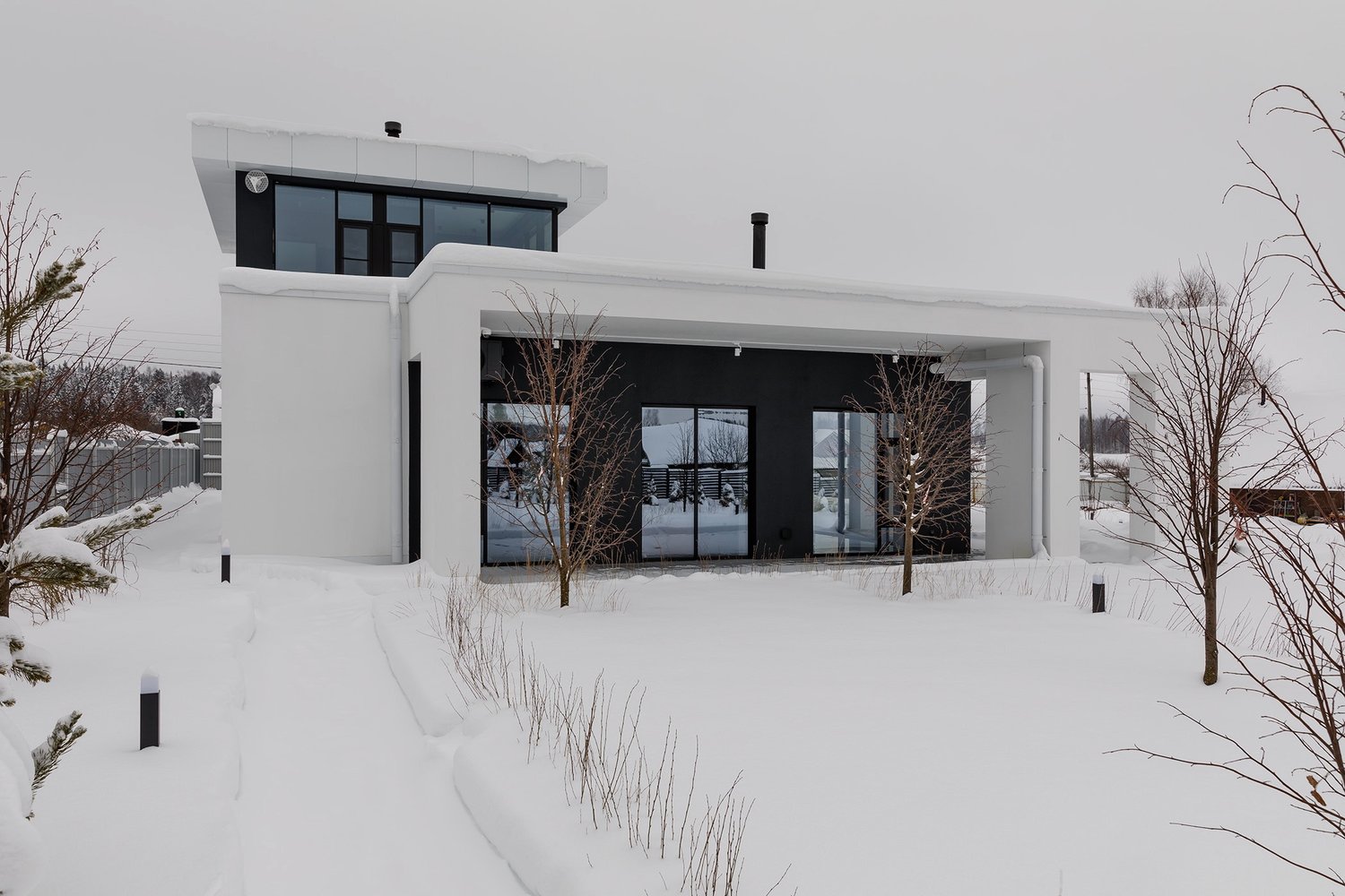 Автор дизайн-студия ИНТЕРЬЕР-WEST, руководитель Андрей Андреевский