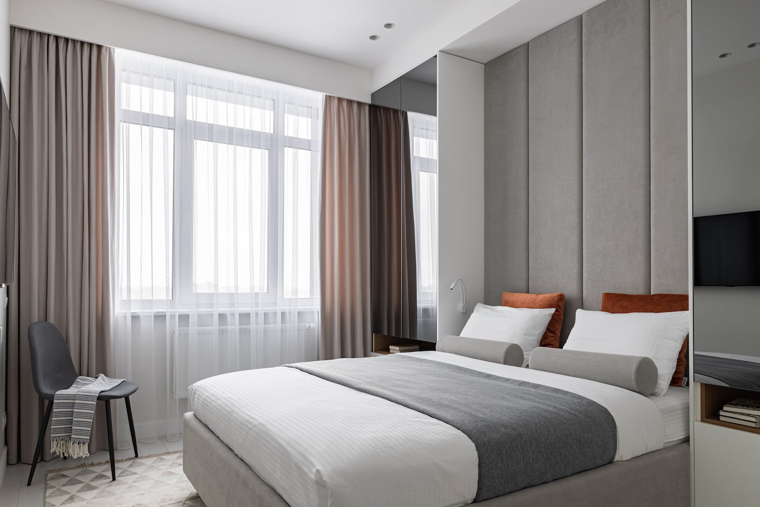 Автор дизайнер ИРИНА КАРПМАН