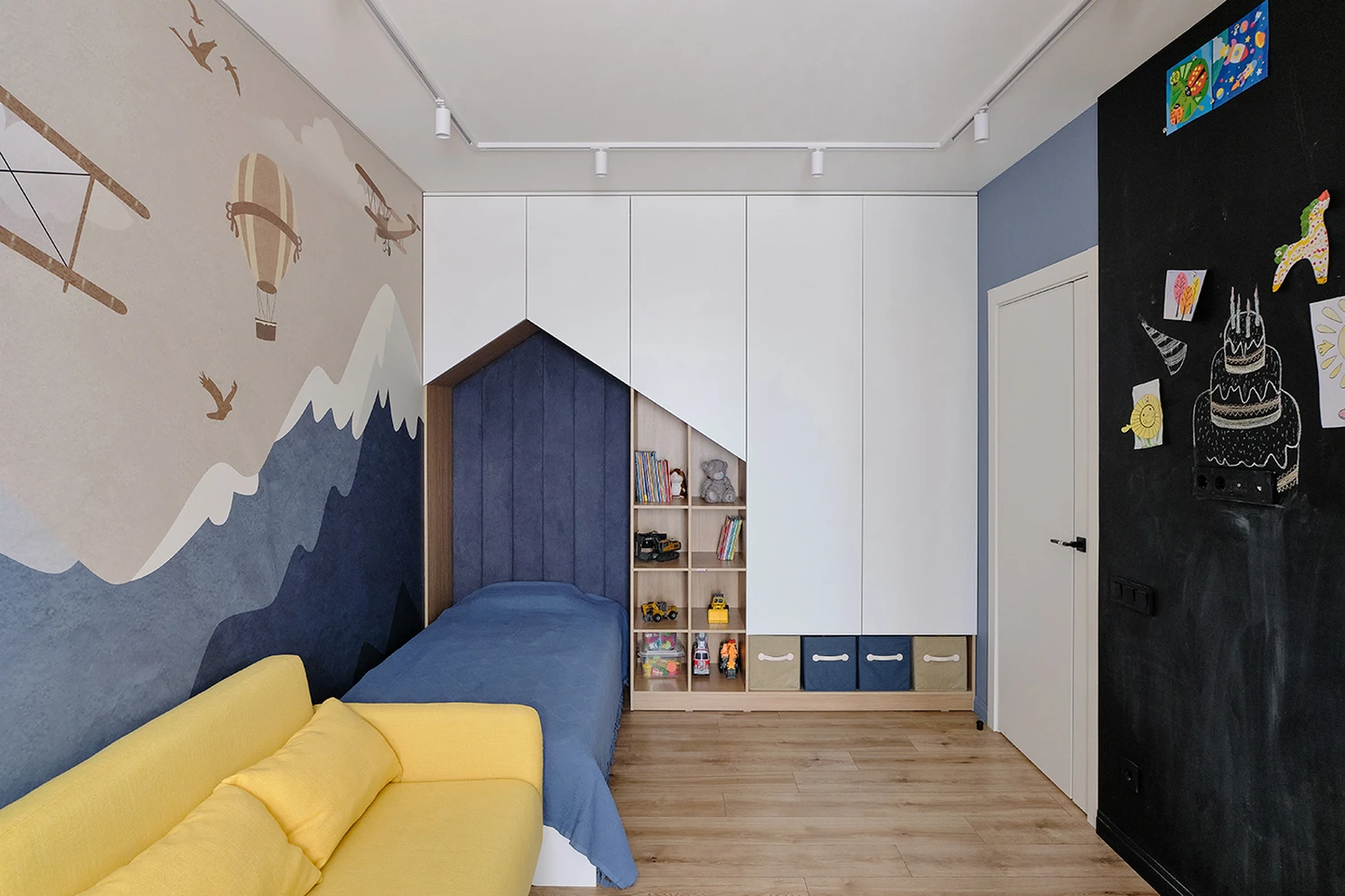 Автор дизайнер АНАСТАСИЯ КАПТЕЛЬ