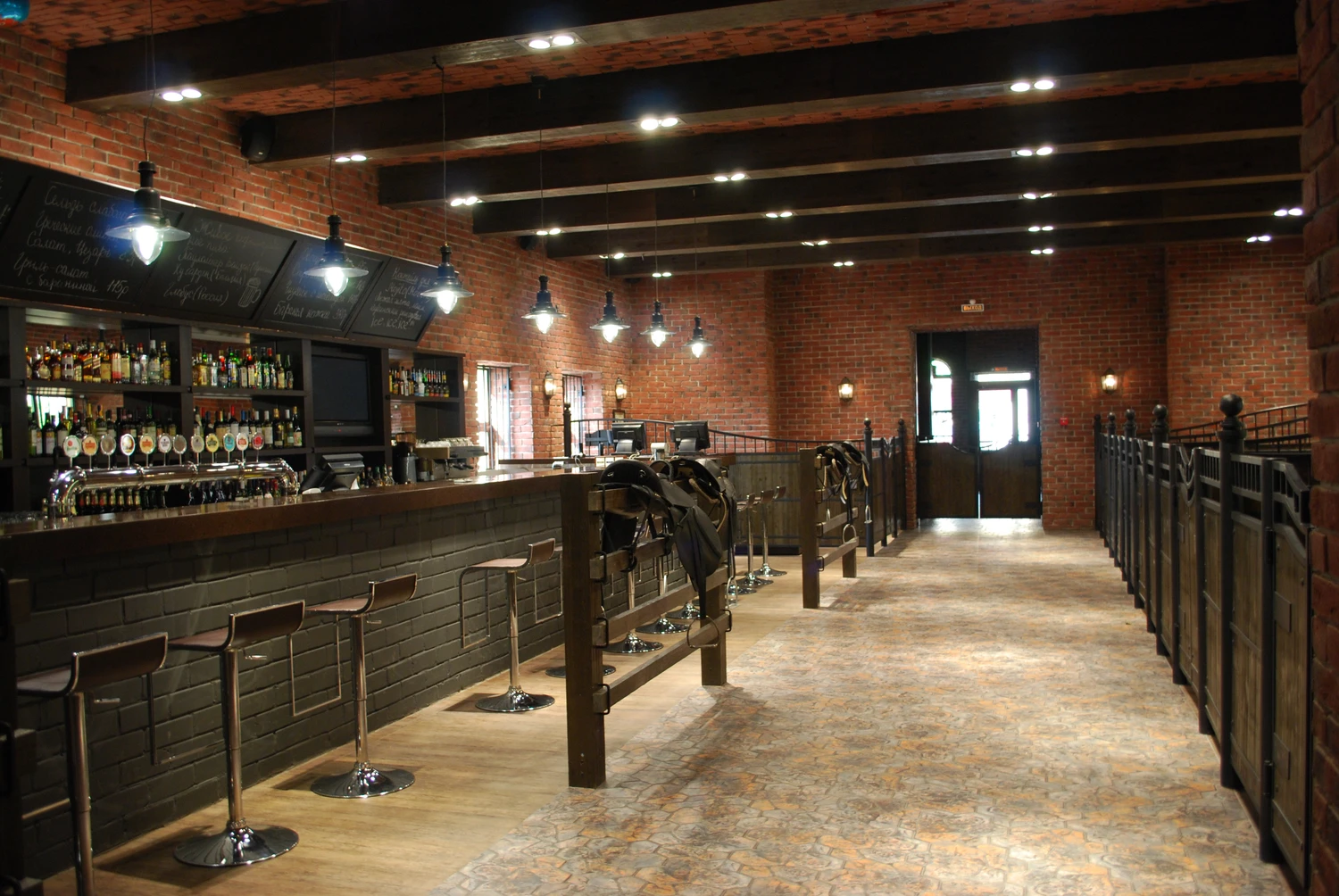 Автор DESIGN DEPATMENT STUDIO (отдел дизайна системы ГЛОБУС)