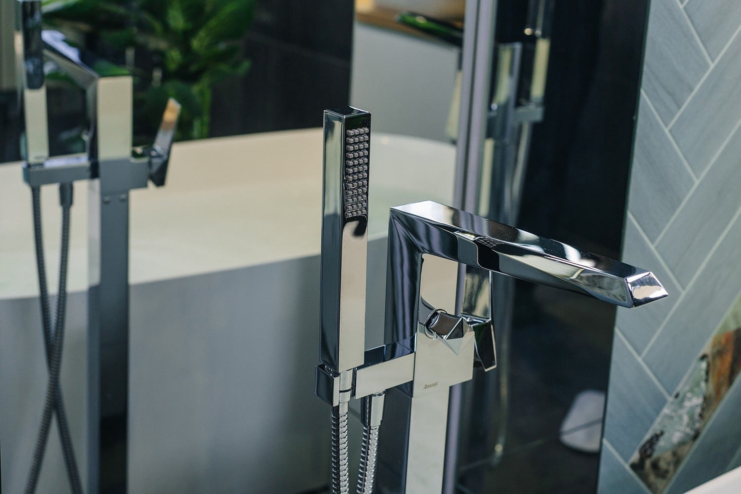 Автор компания СанПро43