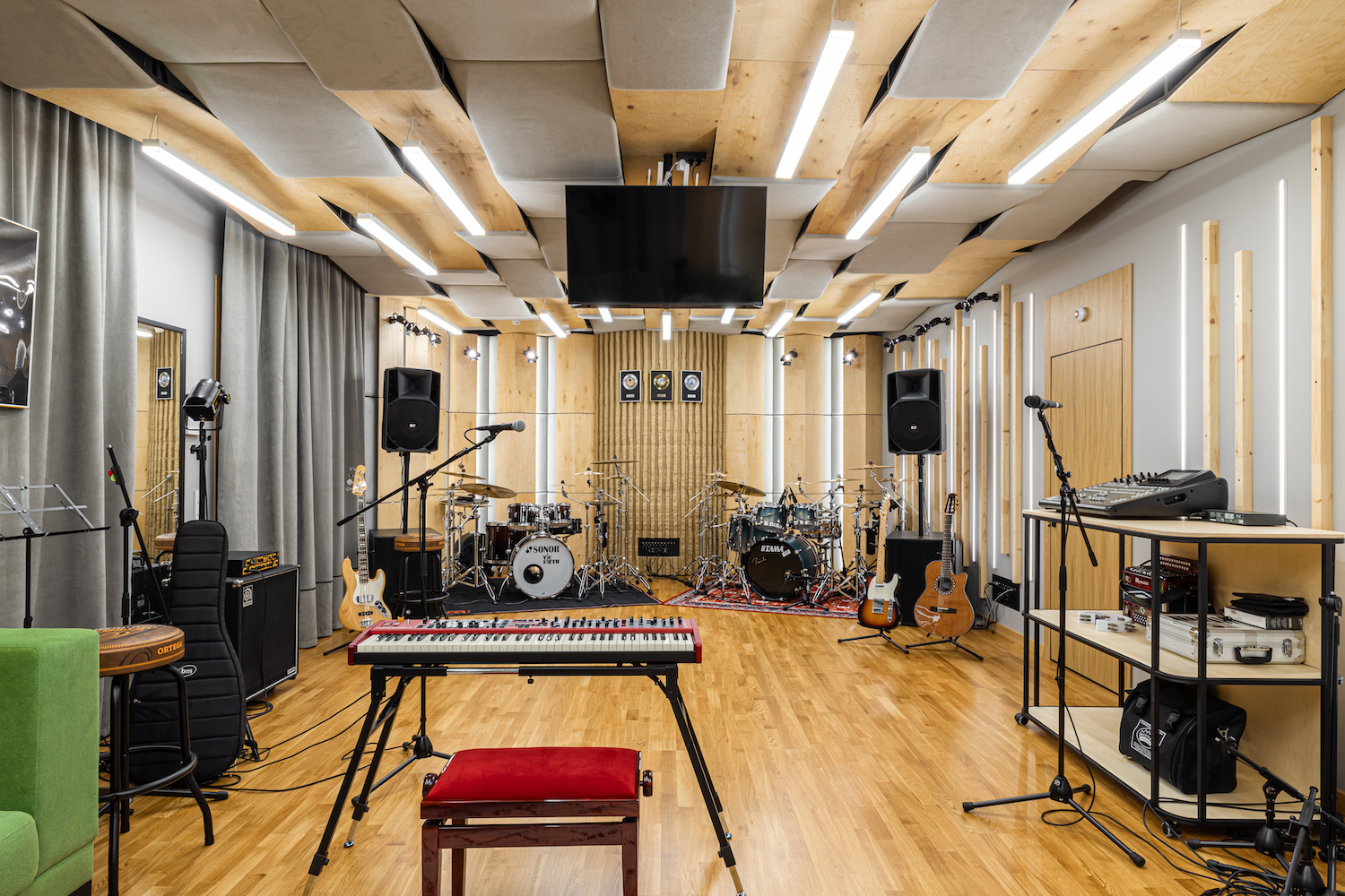 Автор компания СанПро43