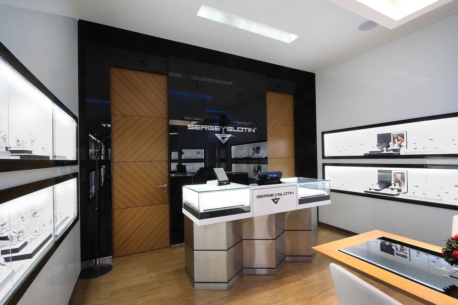 Автор компания SETUS Design, арт-директор Анна Стрижова