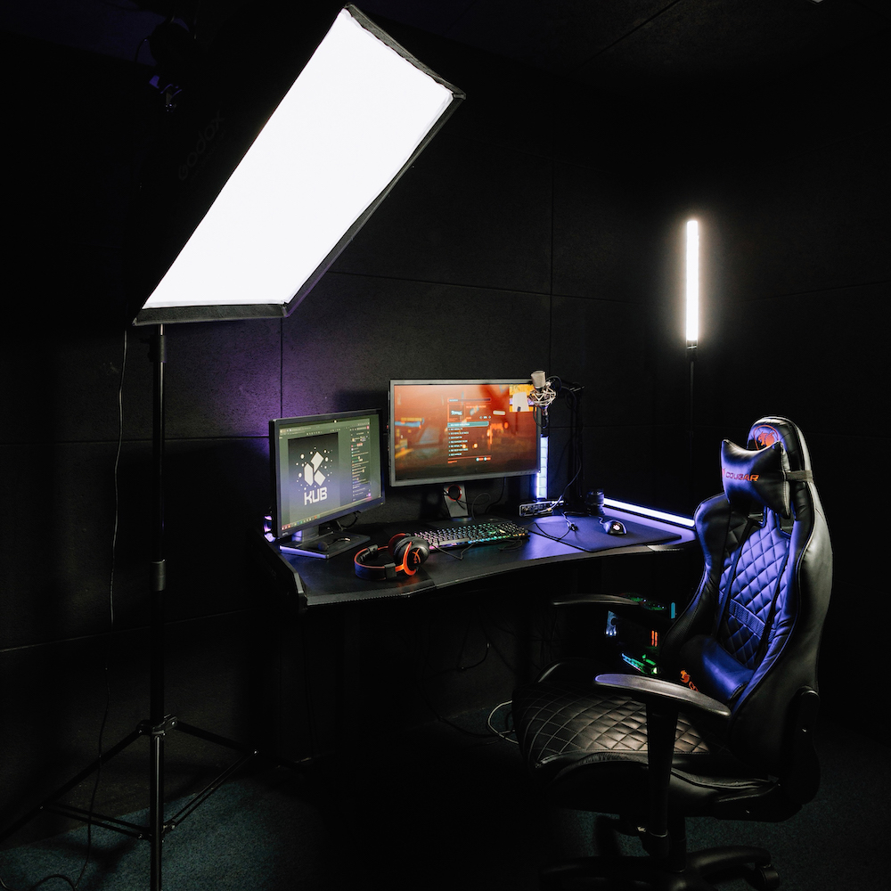 Автор компания SETUS Design, арт-директор Анна Стрижова