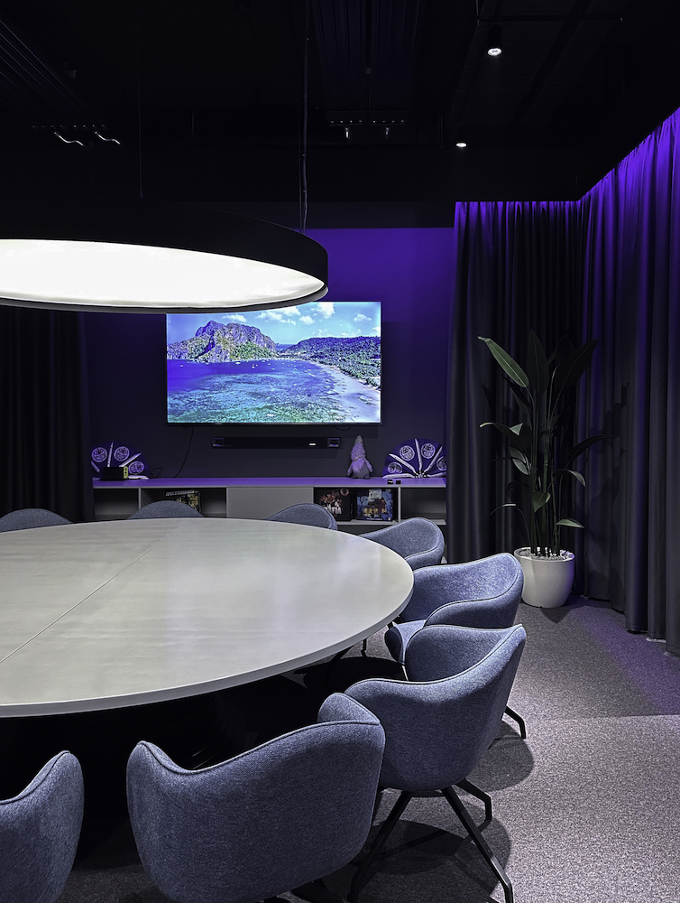 Автор компания SETUS Design, арт-директор Анна Стрижова