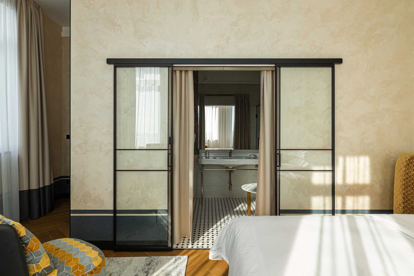 Автор студия ДИЗАЙН КЛАССИК, руководитель Ольга Атнагулова