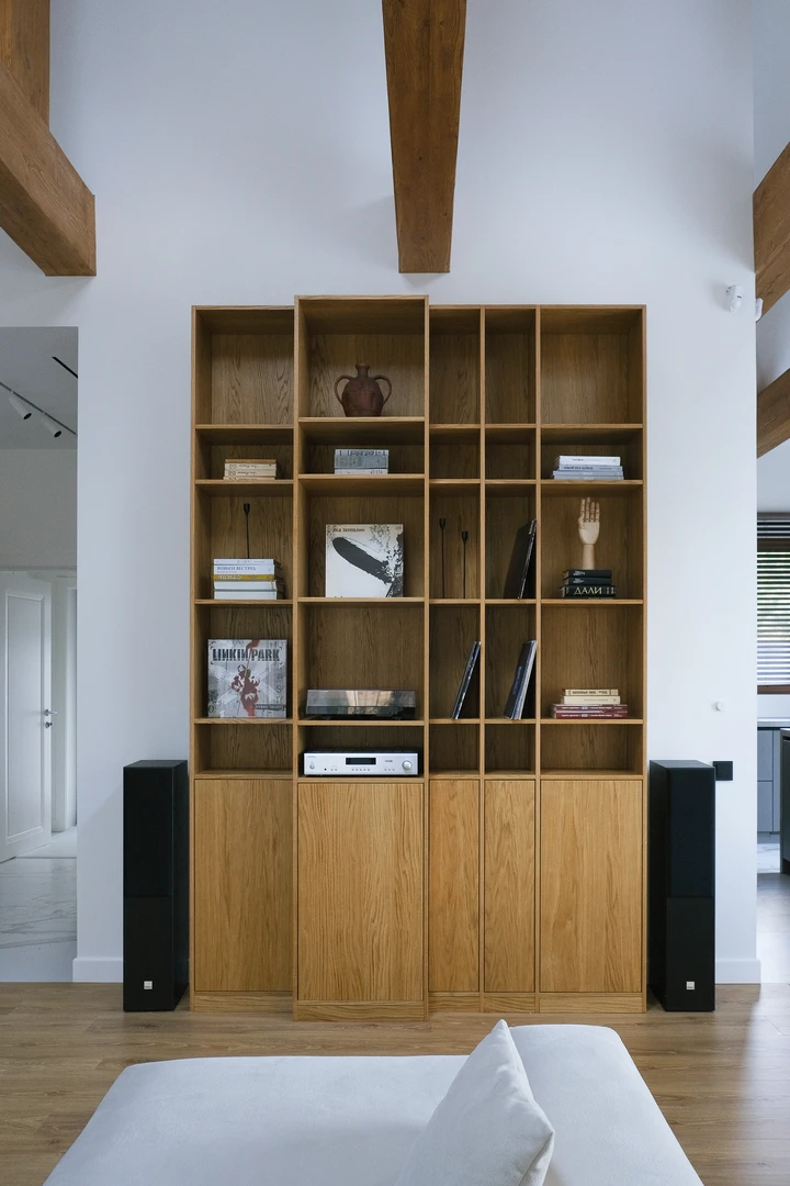 Автор дизайнер ВЕРА ПОЛЯКОВА