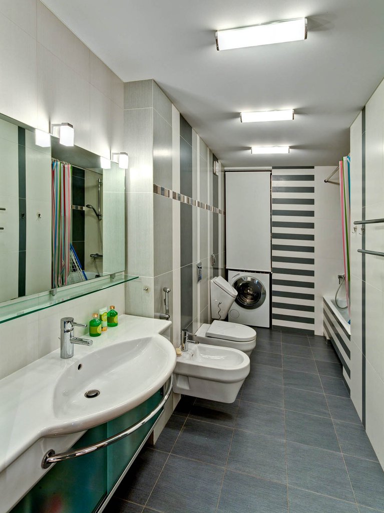 Автор дизайнер НАТАЛЬЯ ЗОНОВА